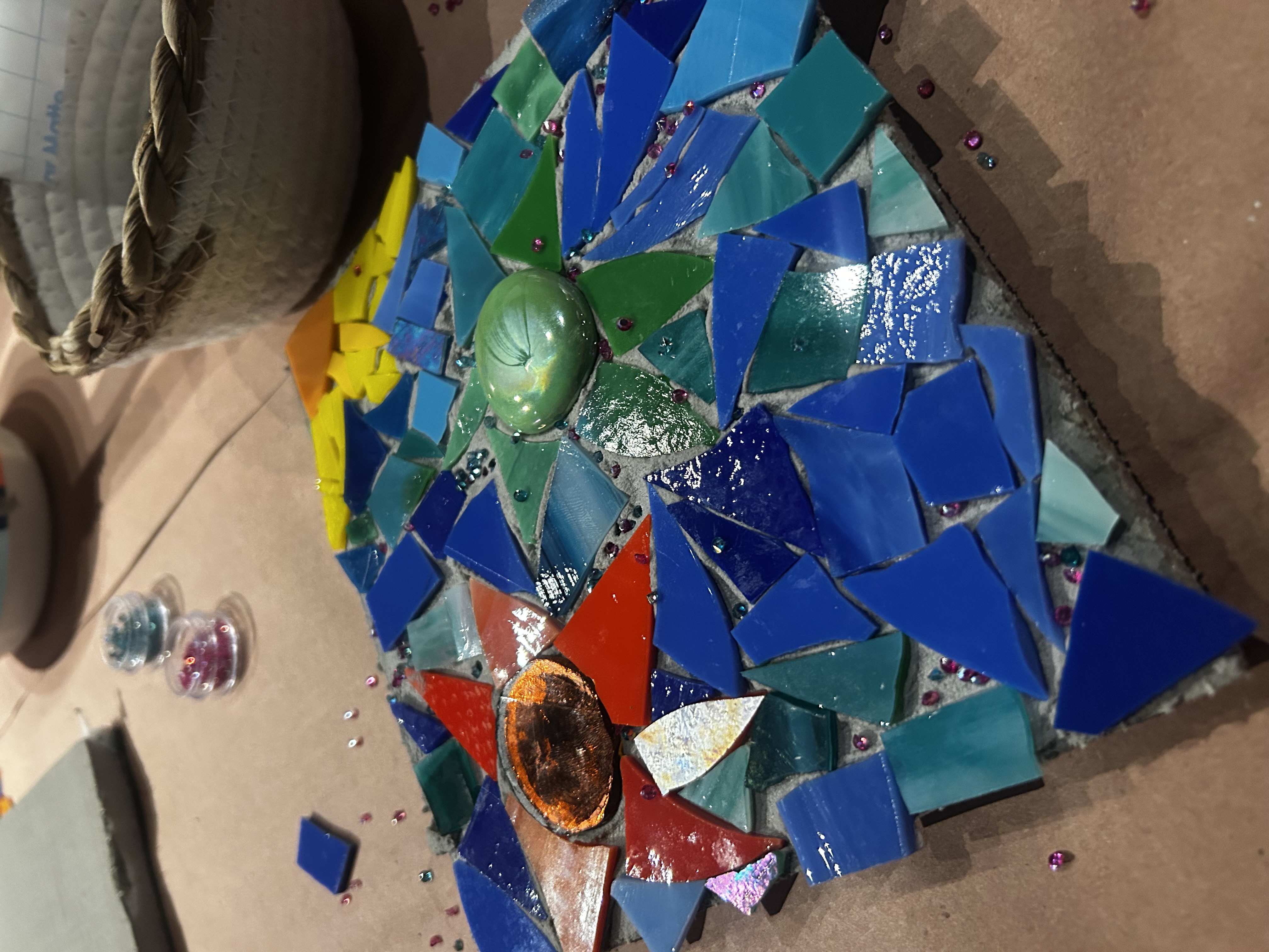 Spiral mosaic art